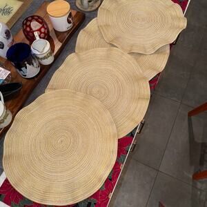 Murval Set of 4 Matte & Shiny Gold 15" Round Rippled Woven Placemats